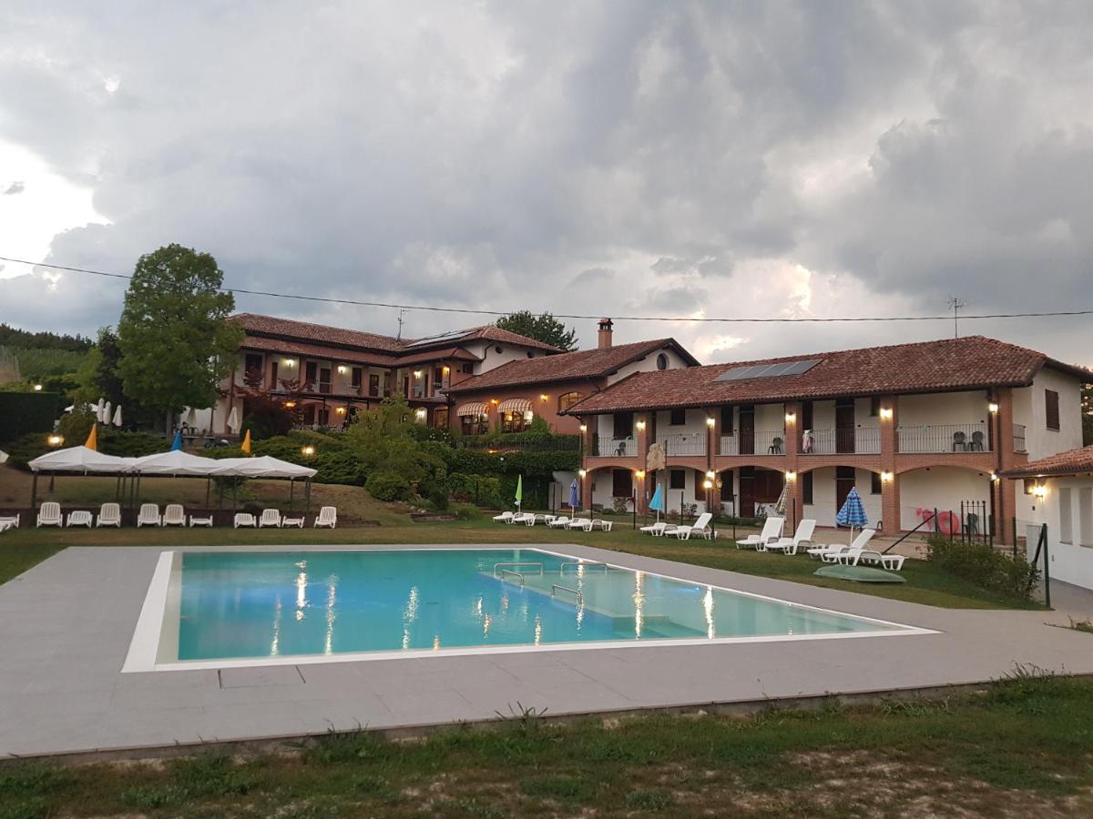 Agriturismo Le Due Cascine San Marzano Oliveto Exterior foto